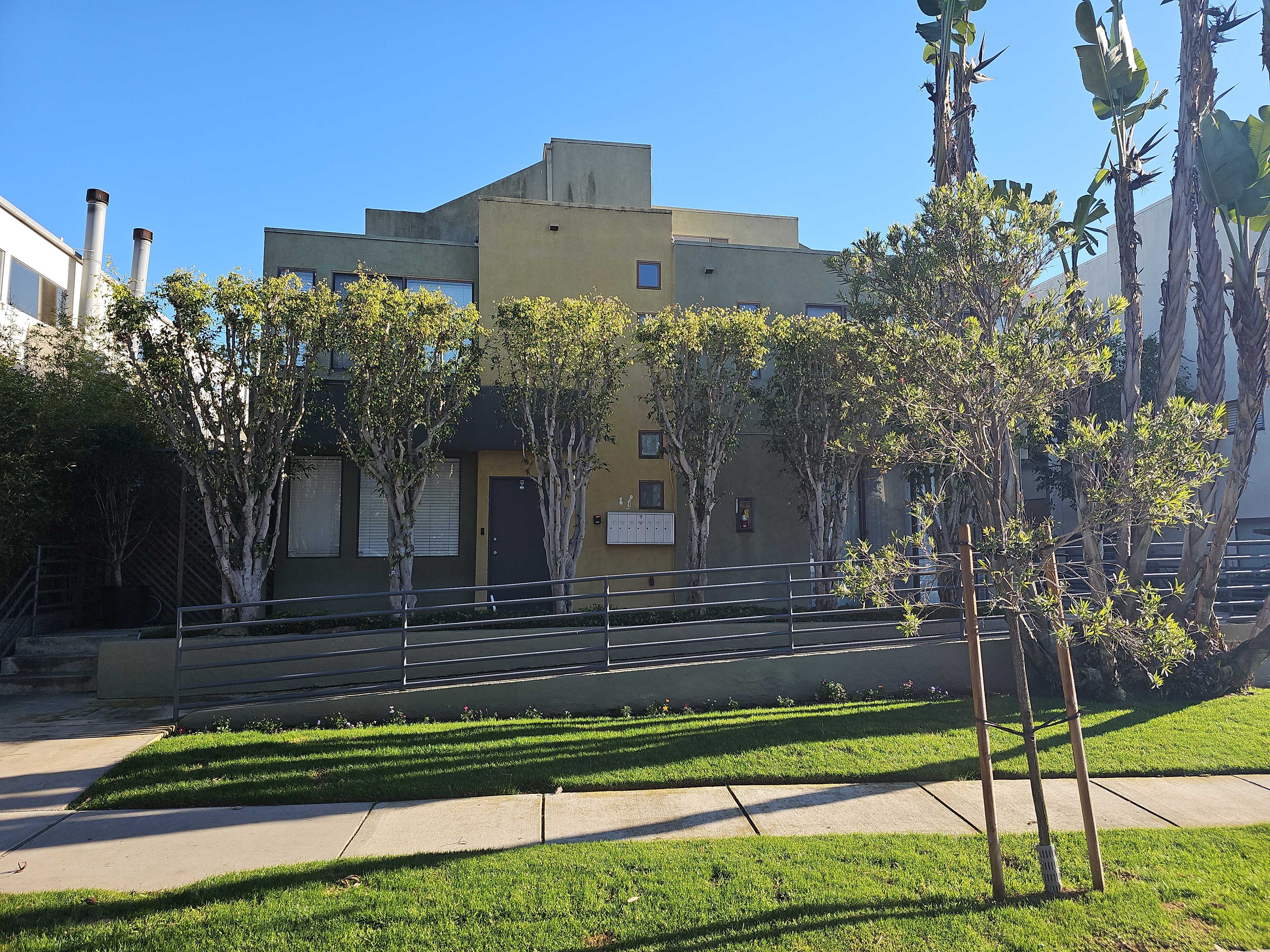 834 Bay Street Unit 3