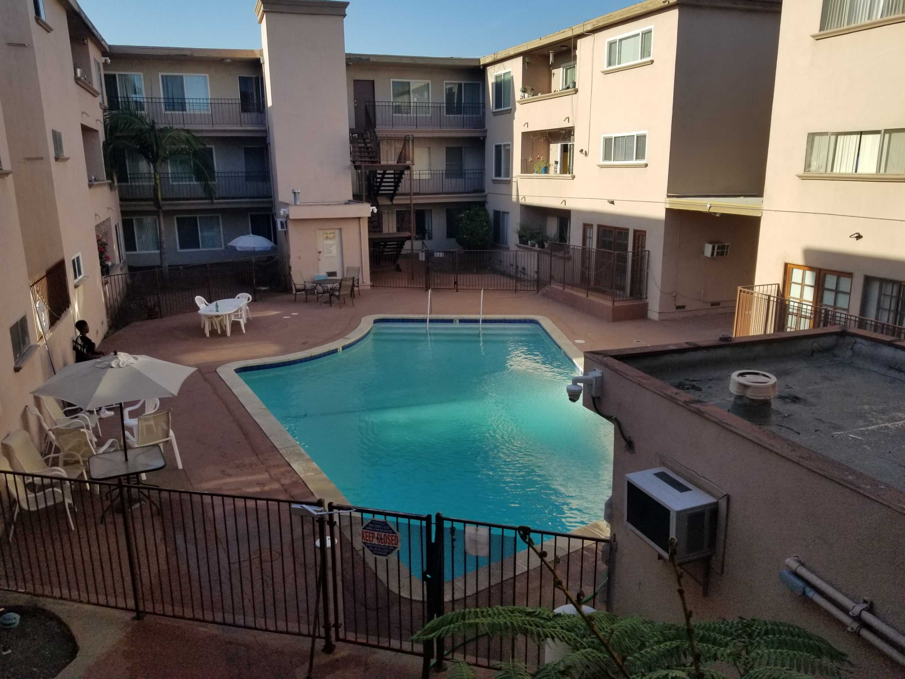 6049 Whitsett Avenue Unit 102