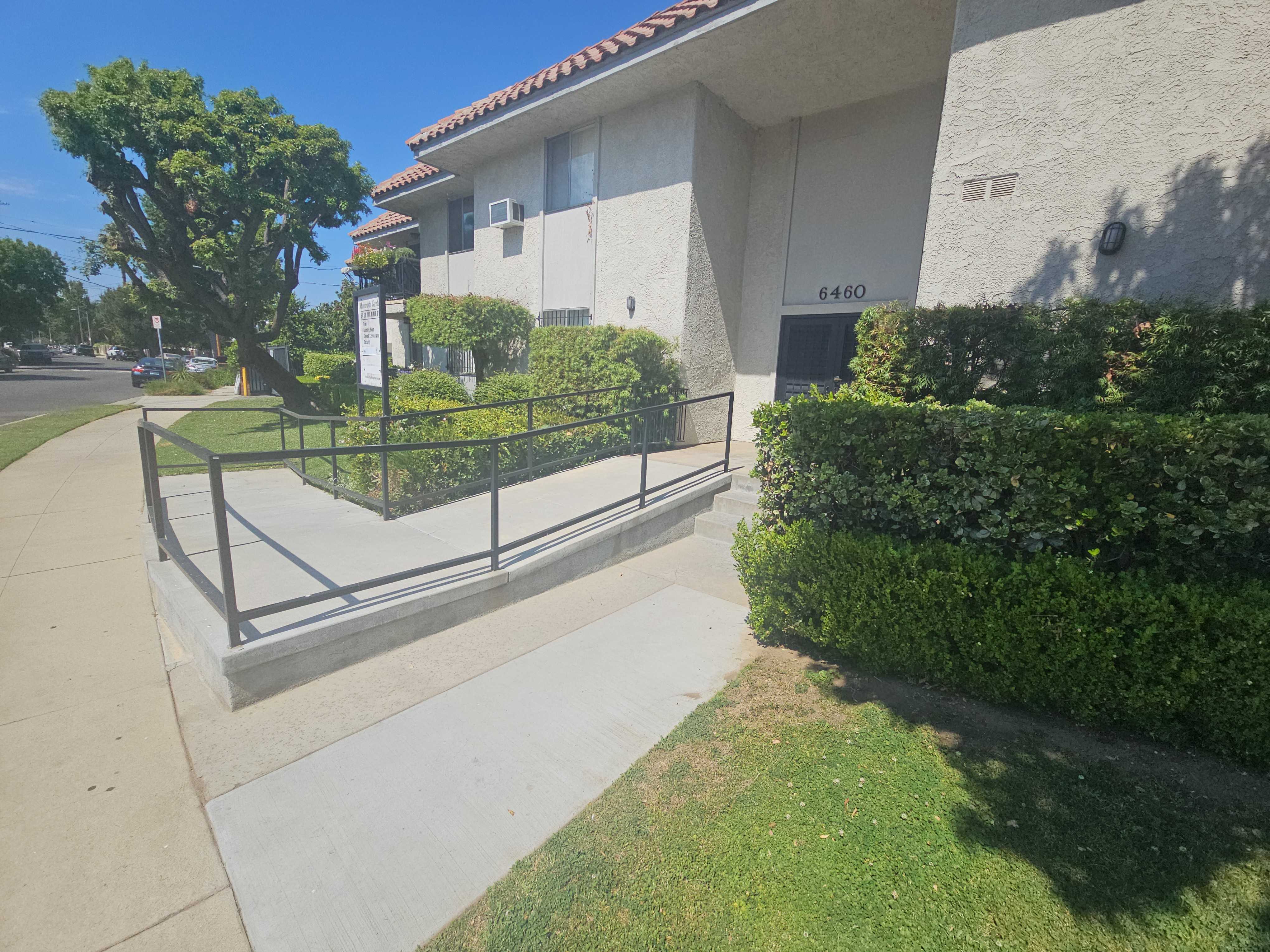 6470 Mammoth Avenue Unit 104
