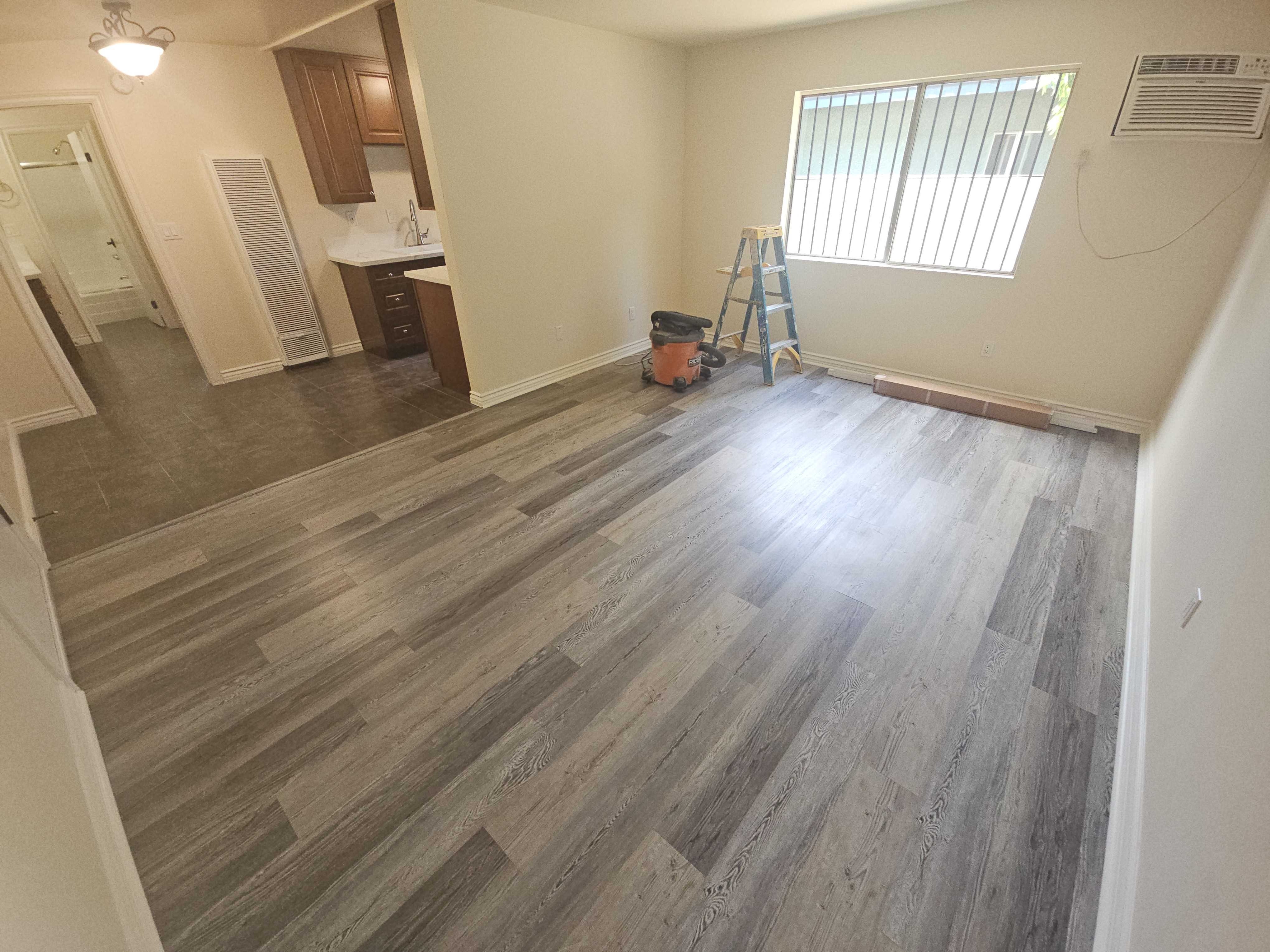 6470 Mammoth Avenue Unit 104