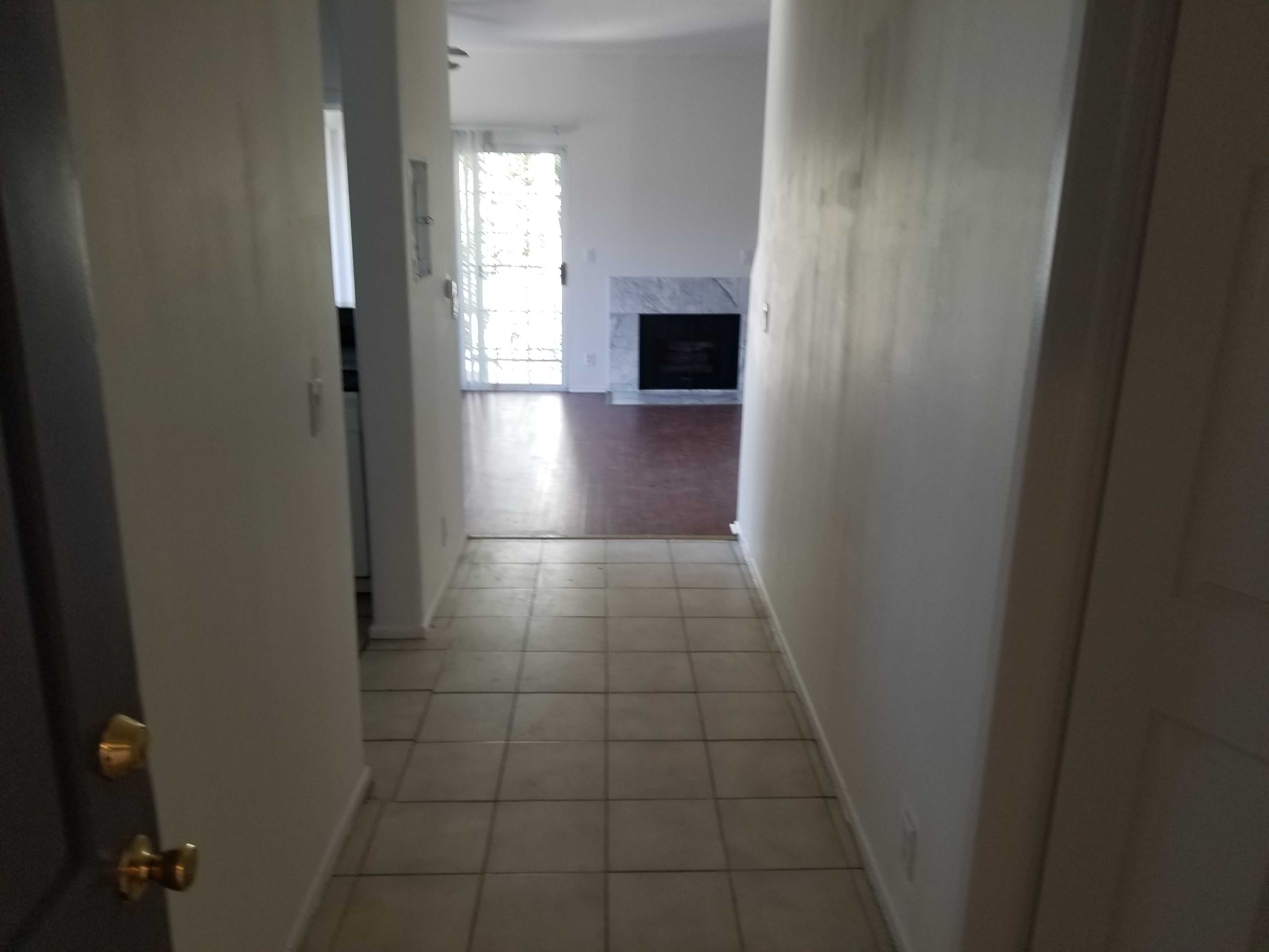 11035 Moorpark Street Unit 205