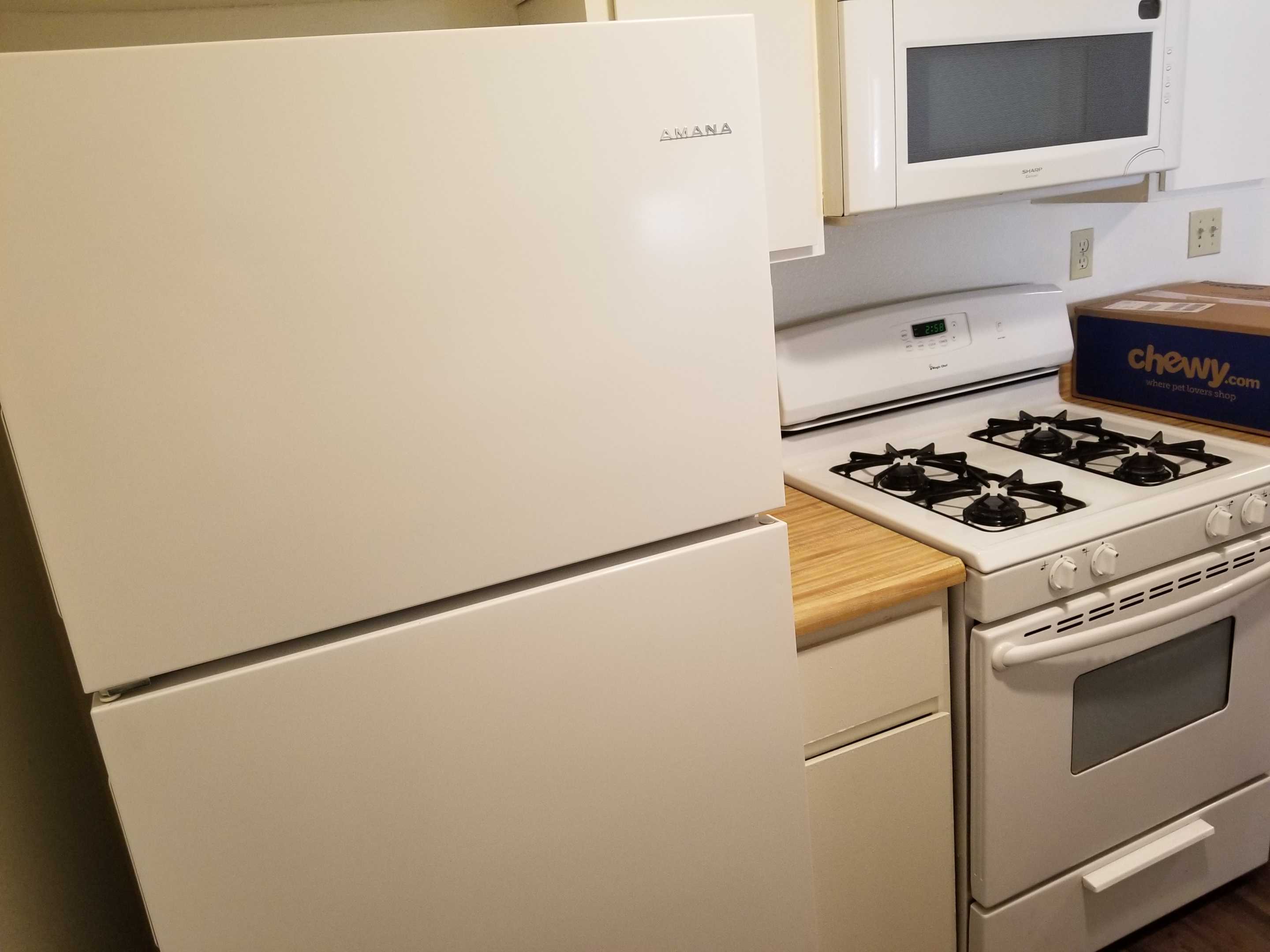 11028 Moorpark Street Unit 108