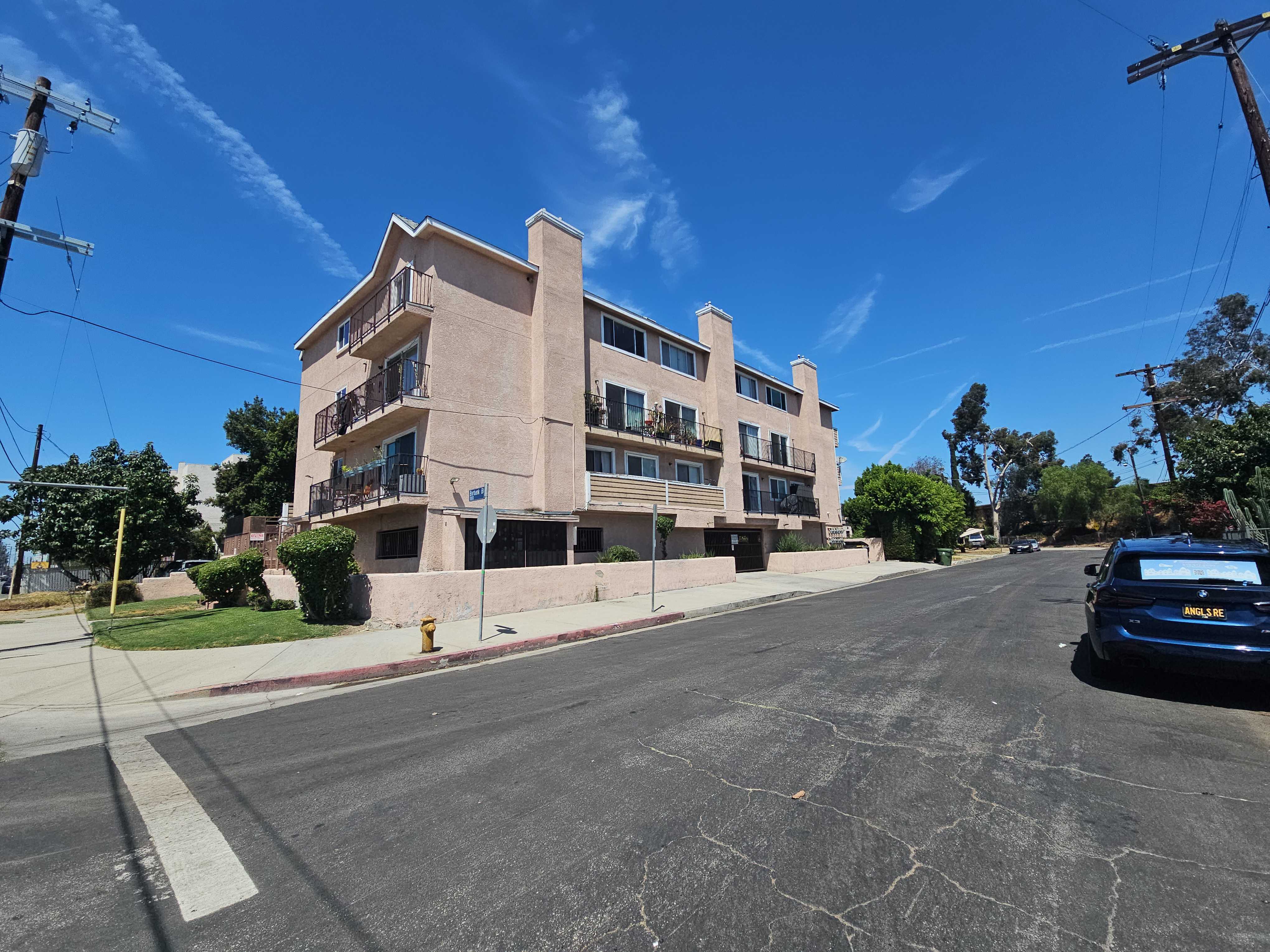 11849 Burbank Boulevard Unit 9