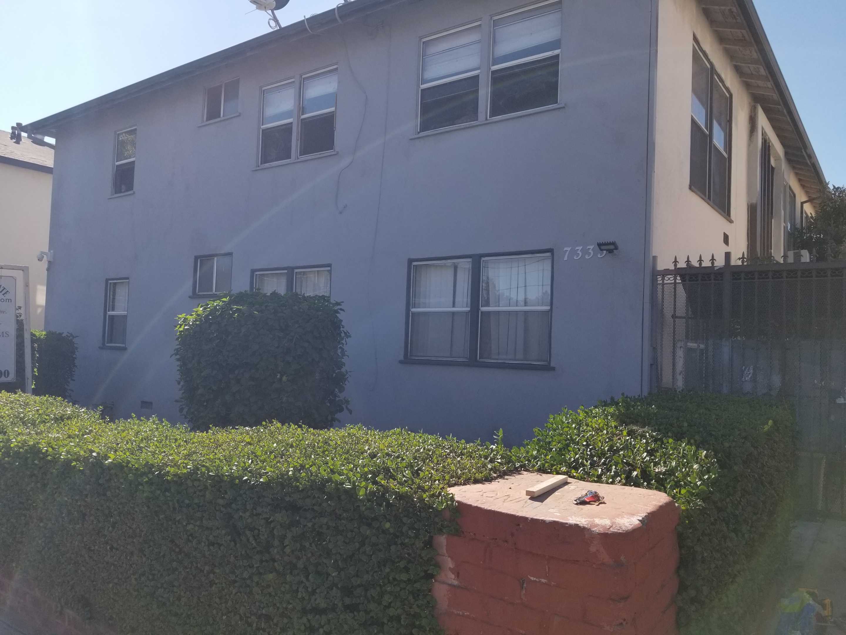 7349 Woodman Avenue Unit 5