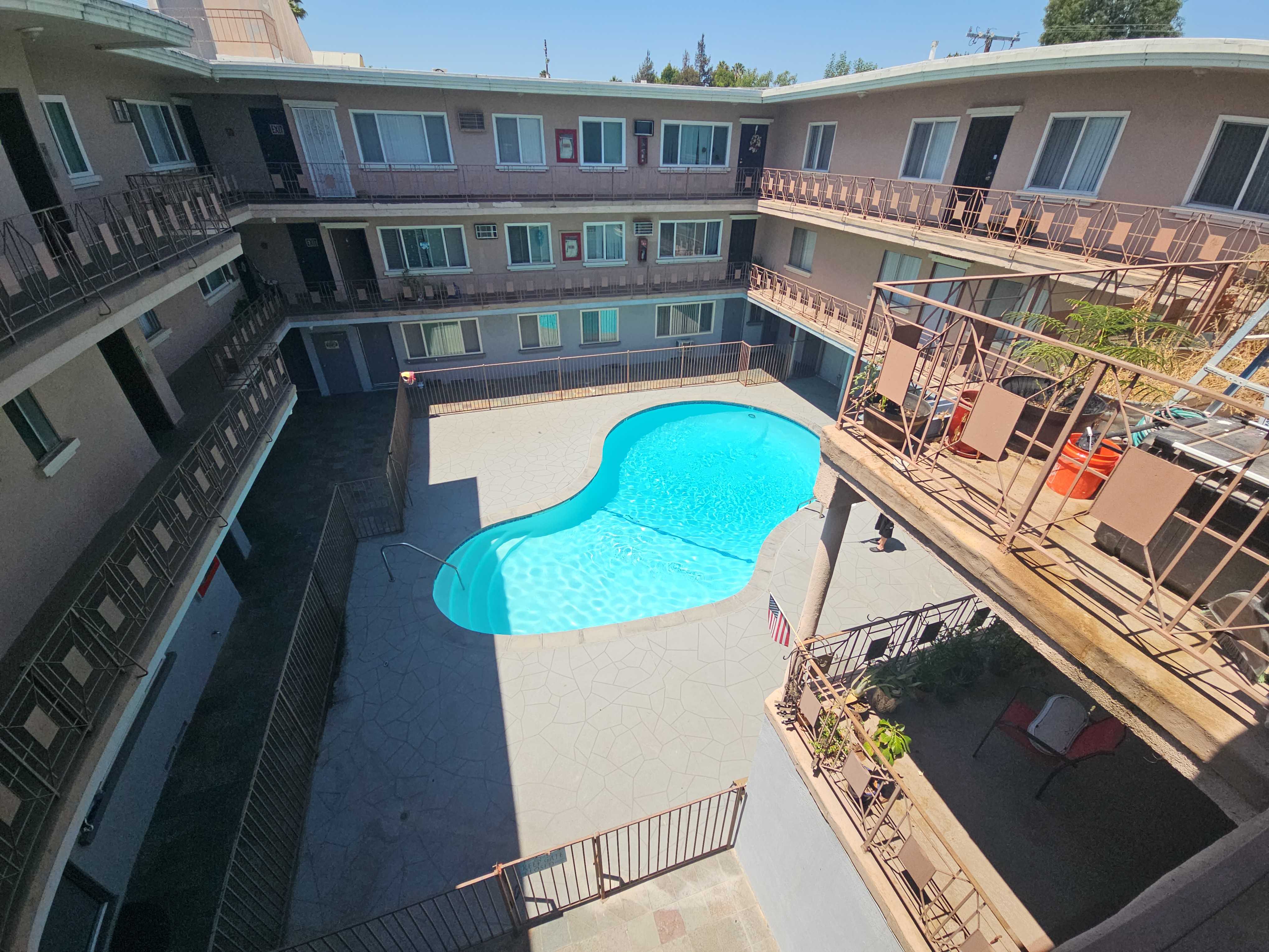 13129 Oxnard Street Unit 18