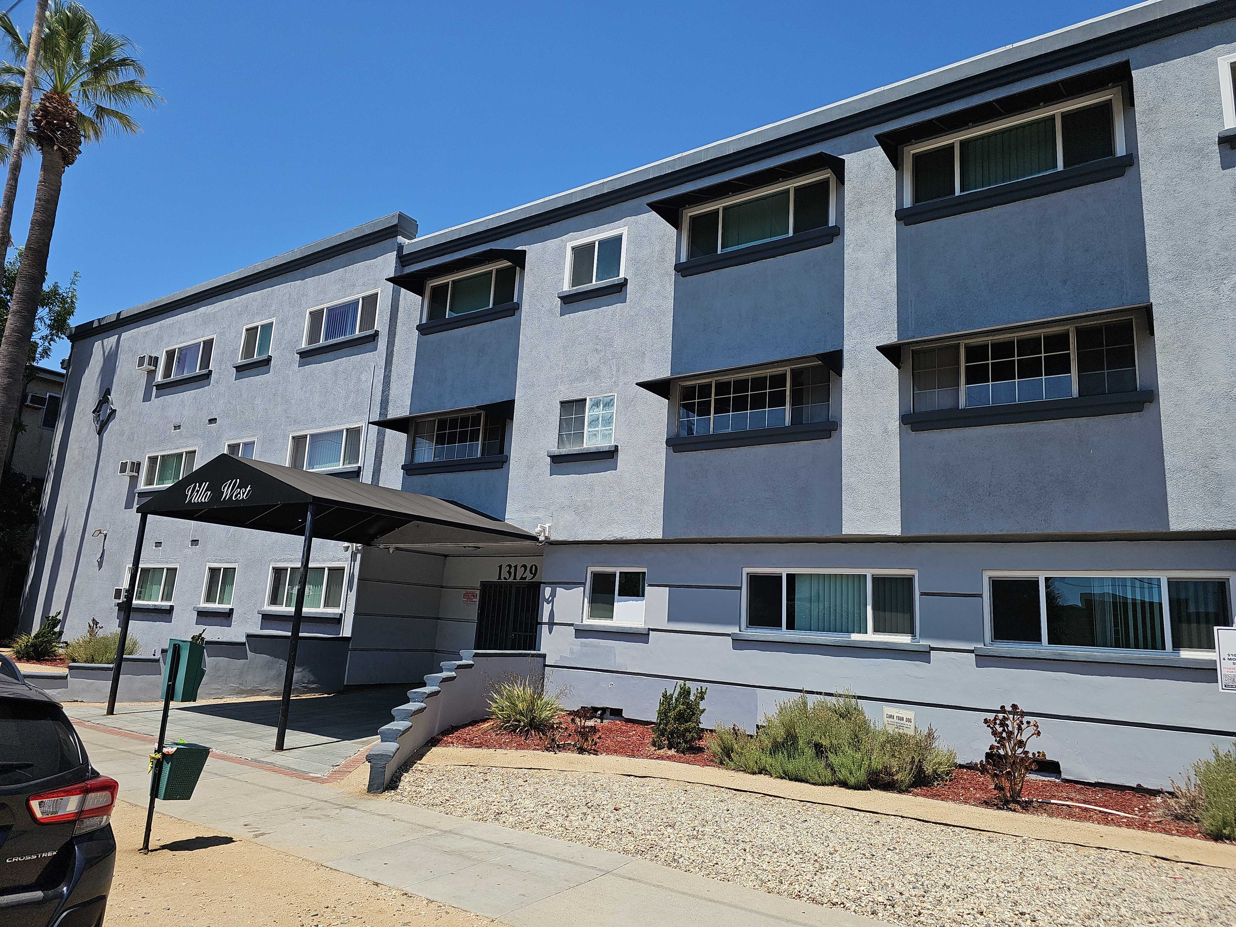 13129 Oxnard Street Unit 18