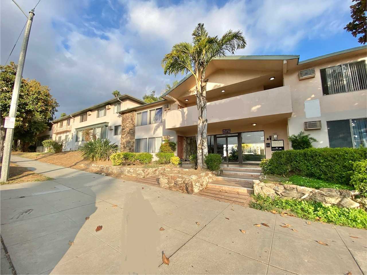 336 Amherst Drive Unit 385D · Photo 1