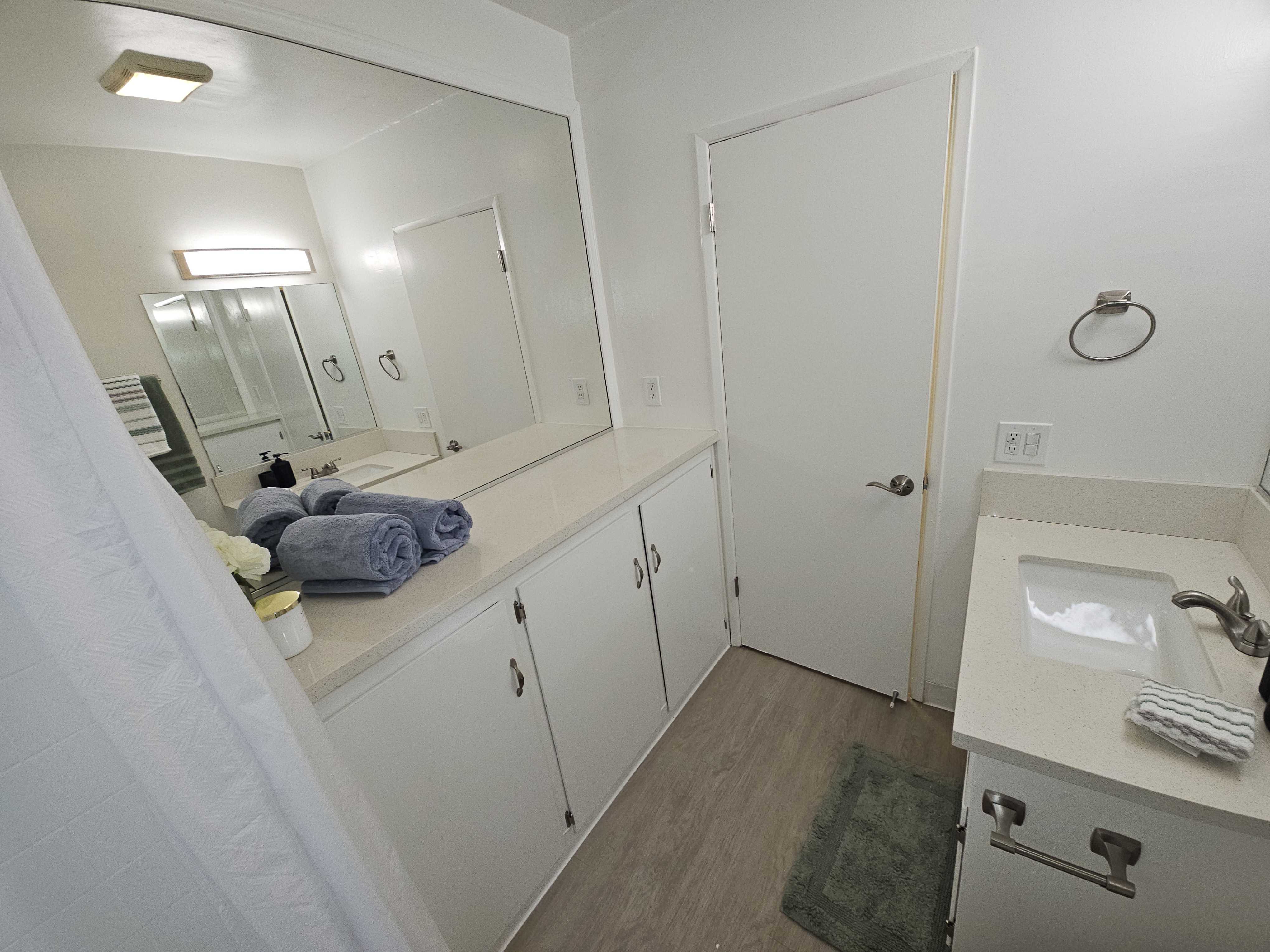 11849 Magnolia Boulevard Unit 11