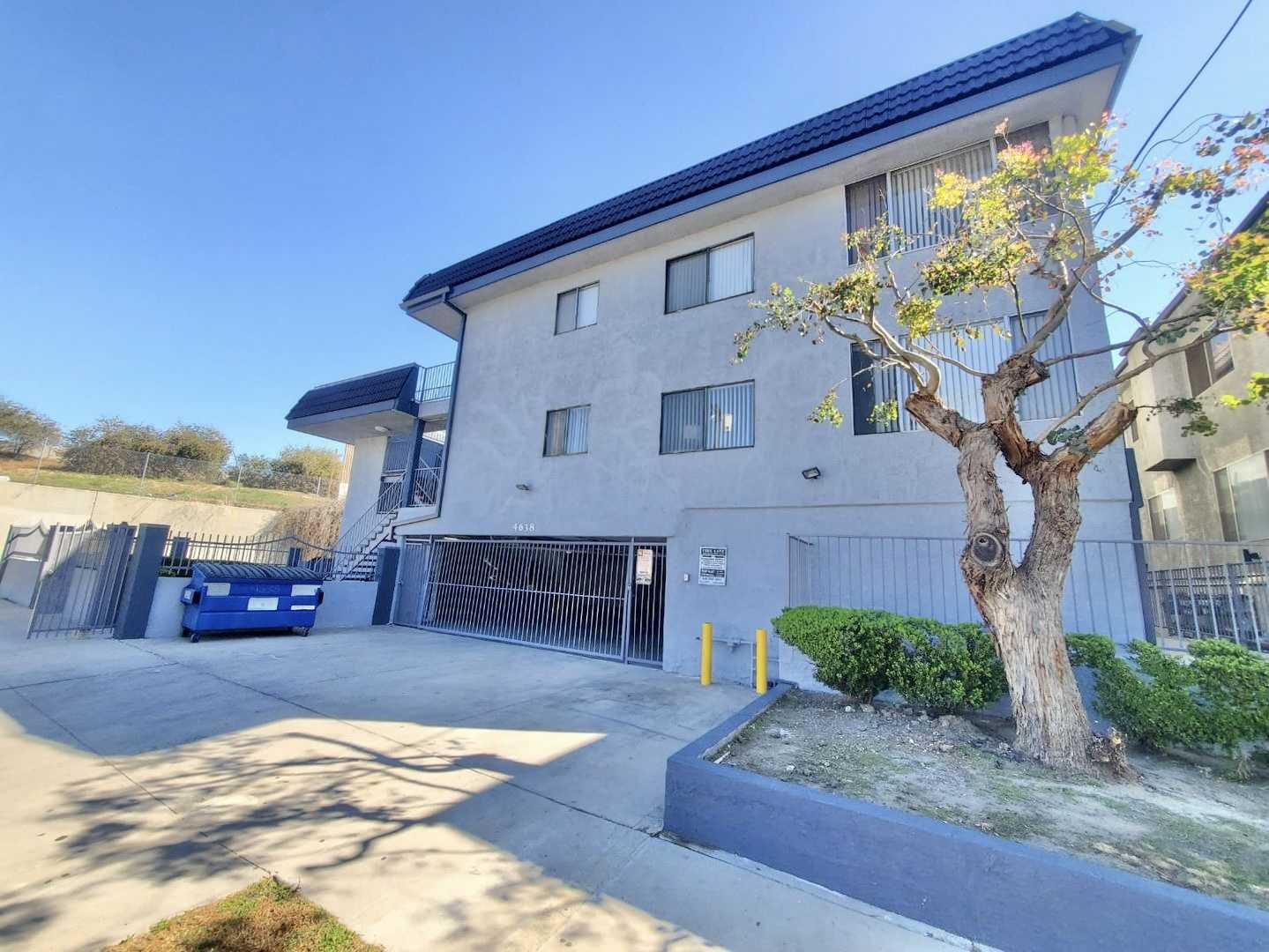4648 Tilden Avenue Unit 7