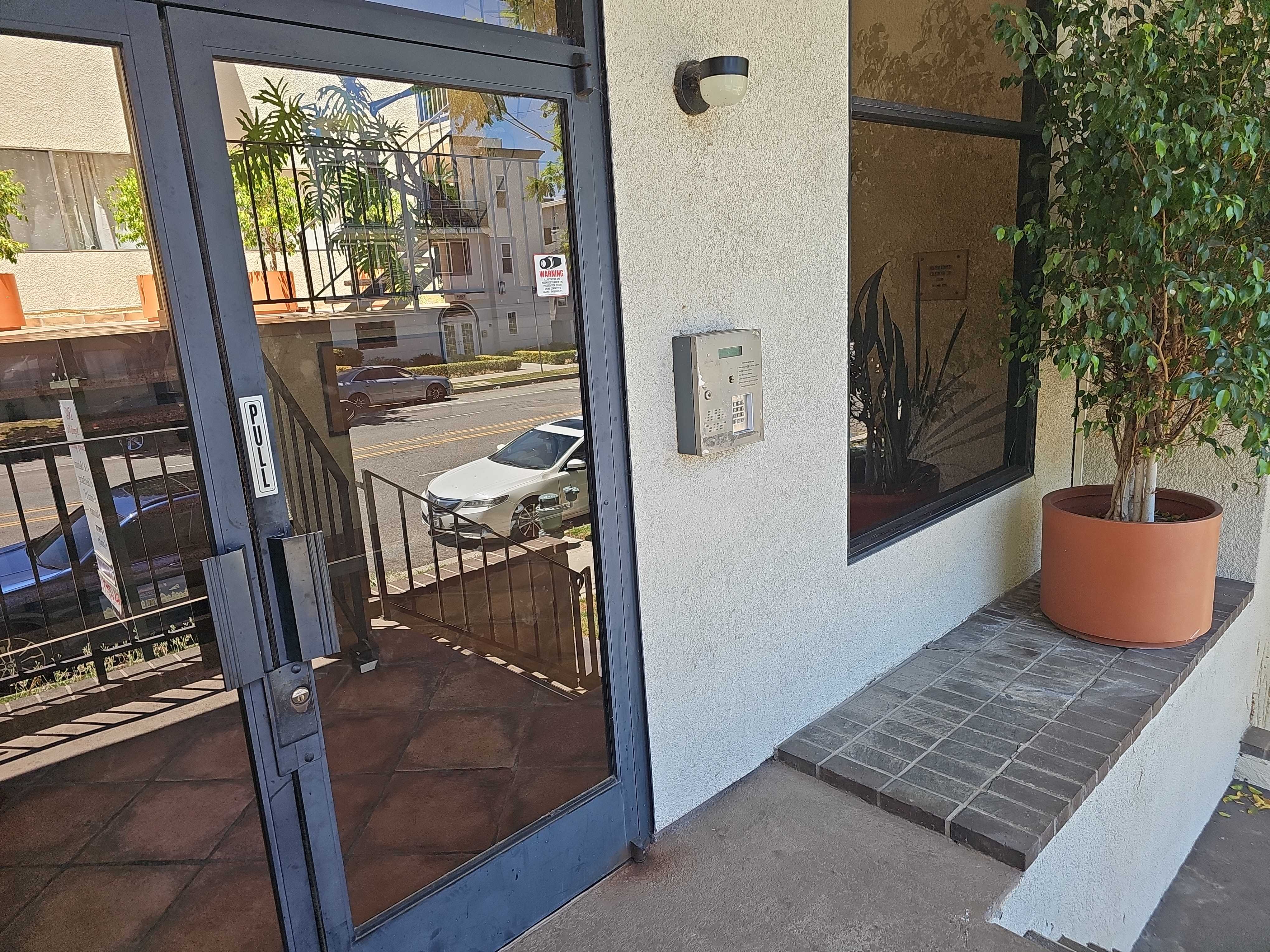 15055 Magnolia Boulevard Unit 102