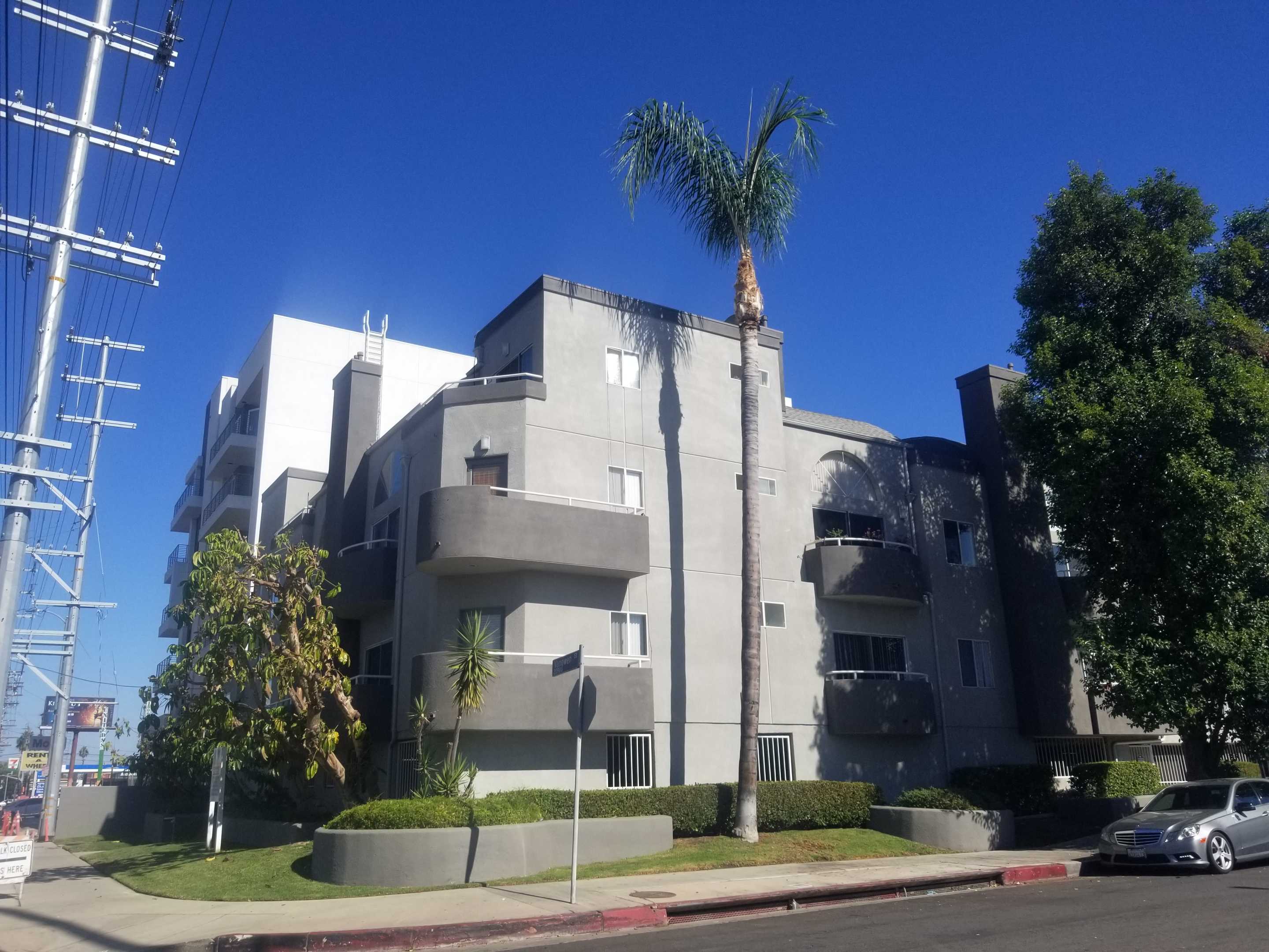 20954 Vanowen Street Unit 210 · Photo 1